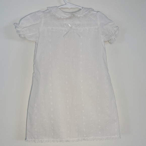 Vintage Embroidered Baby Eyelet Dress - Picture 2 of 9